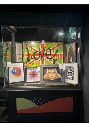 Gallery window, Brighton, behind the scenes with Mark Staples